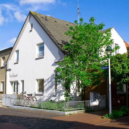 Ferienwohnung Familie Boeckmann Auf Нордерней Екстериор снимка